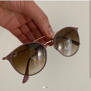 Ray-Ban Erika Classic